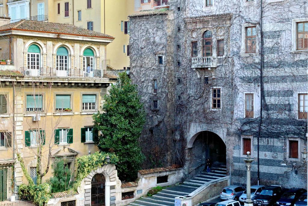 Charming Antonia 300 Mt From Colosseum Appartamento Roma